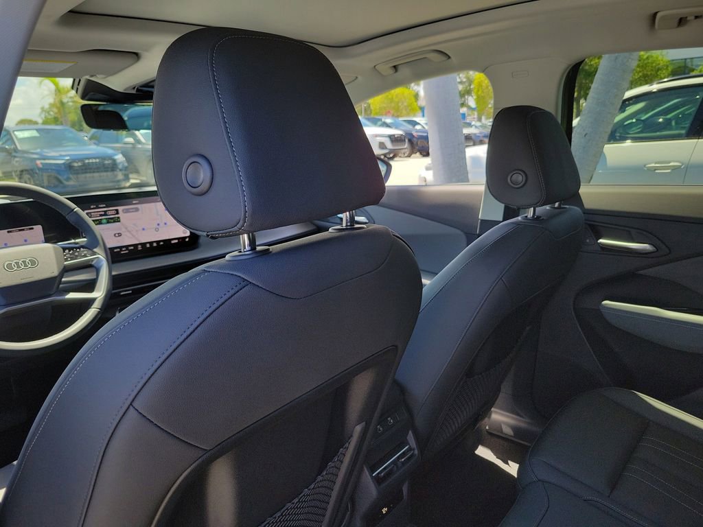 New 2026 Audi Q3 quattro 2.0T image 25