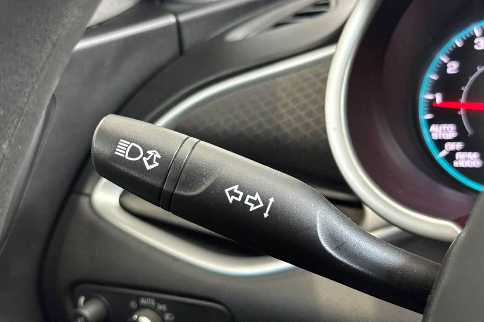 Used 2022 Chevrolet Malibu LS w/ LPO, Floor Liner Package FWD image 30