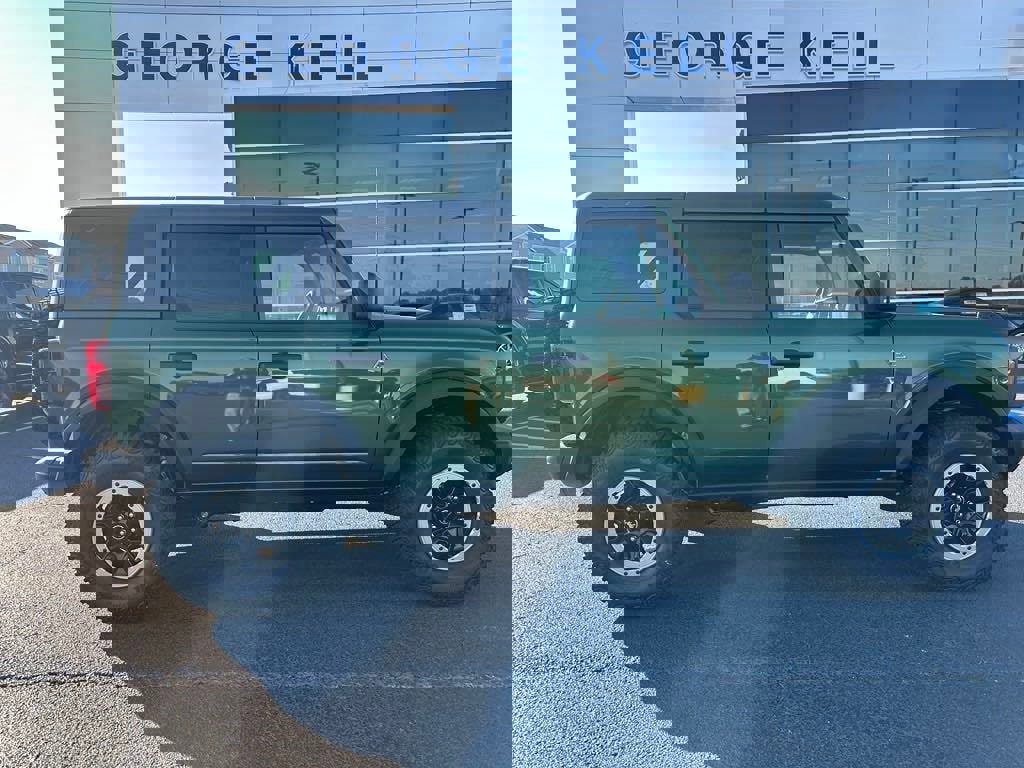 New 2024 Ford Bronco Black Diamond w/ Sasquatch Package