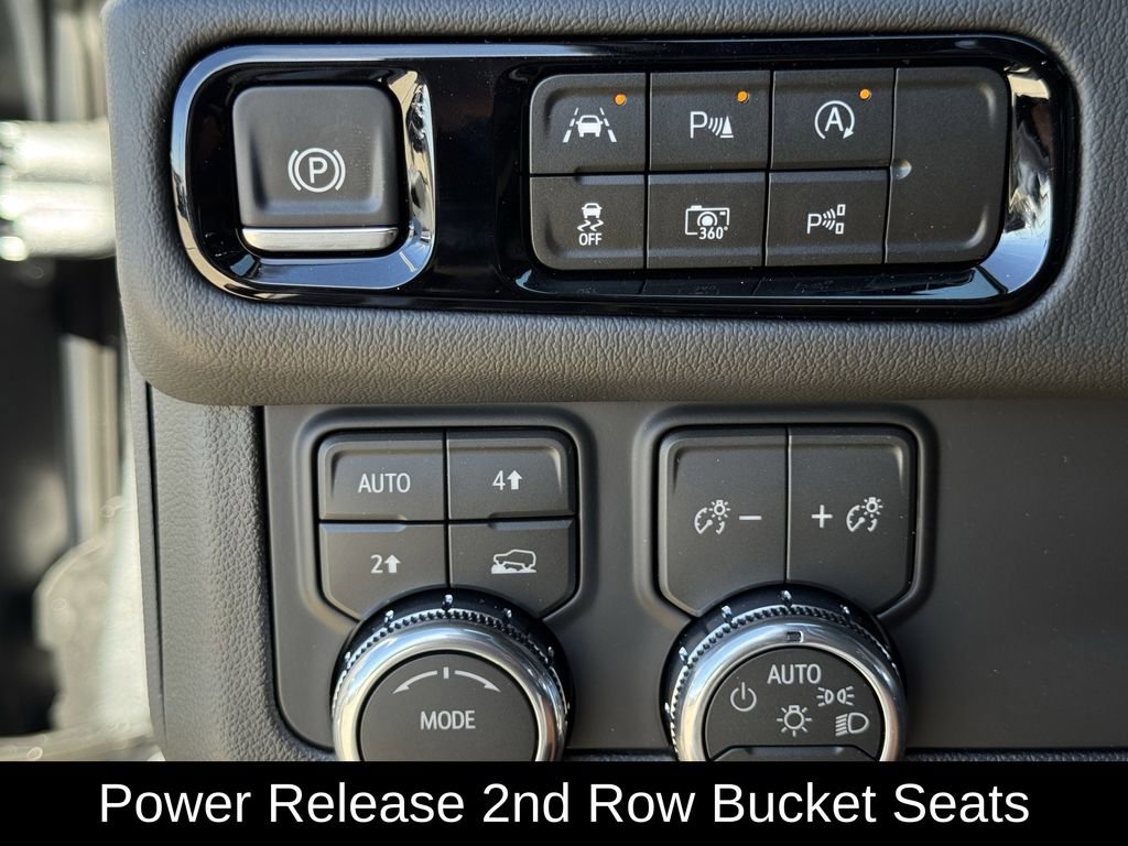 New 2026 GMC Yukon XL Denali w/ Sun & Power Step Package image 18