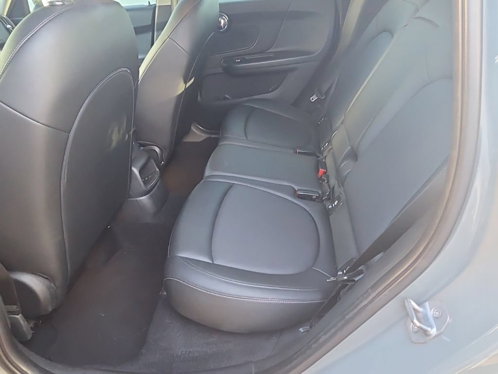 Used 2019 MINI Cooper Countryman FWD image 8