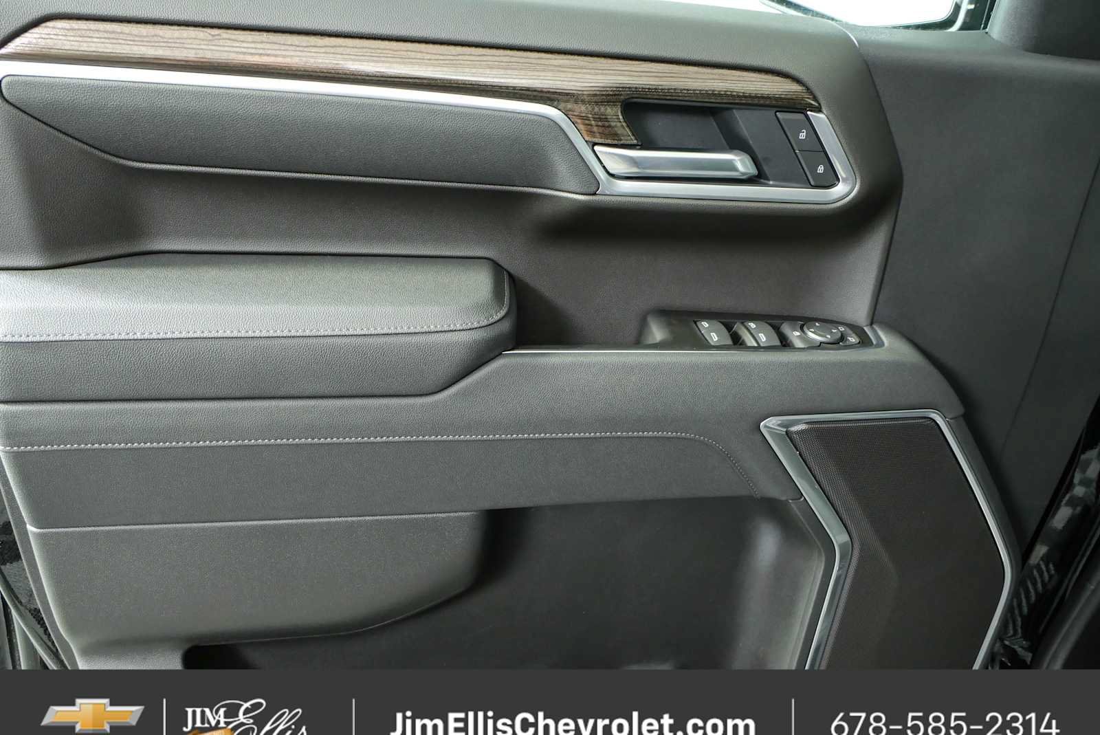 New 2026 Chevrolet Silverado 1500 RST AWD/4WD image 6