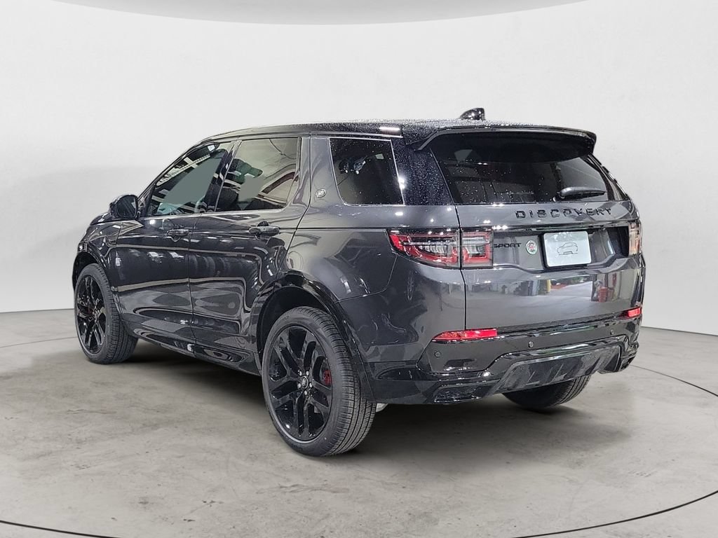 Used 2024 Land Rover Discovery Sport Dynamic SE AWD/4WD image 3
