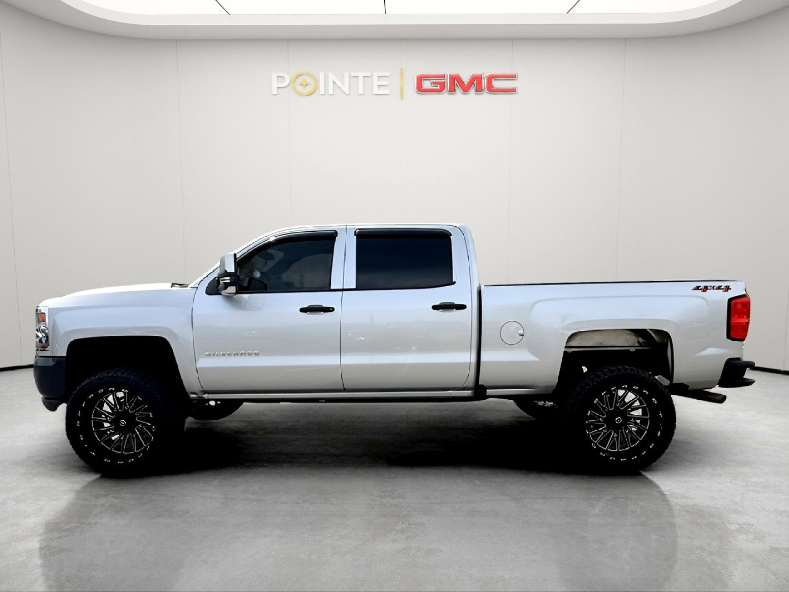 Used 2018 Chevrolet Silverado 1500 W/T w/ WT Convenience Package image 7