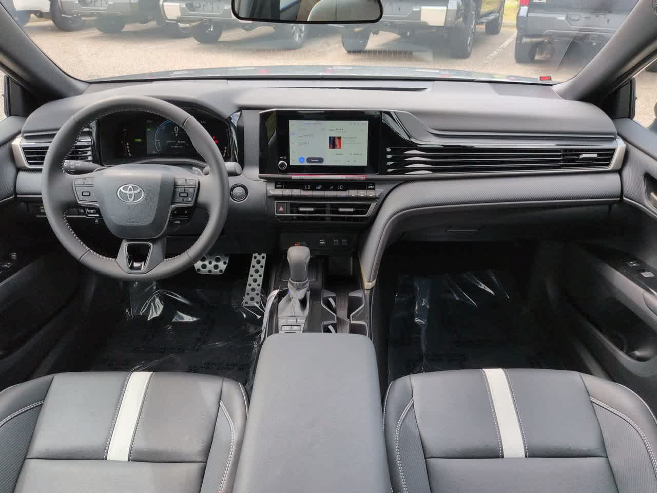 Certified 2026 Toyota Camry SE FWD image 14
