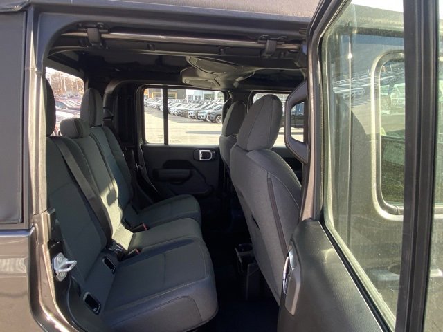 New 2026 Jeep Gladiator Sport image 30