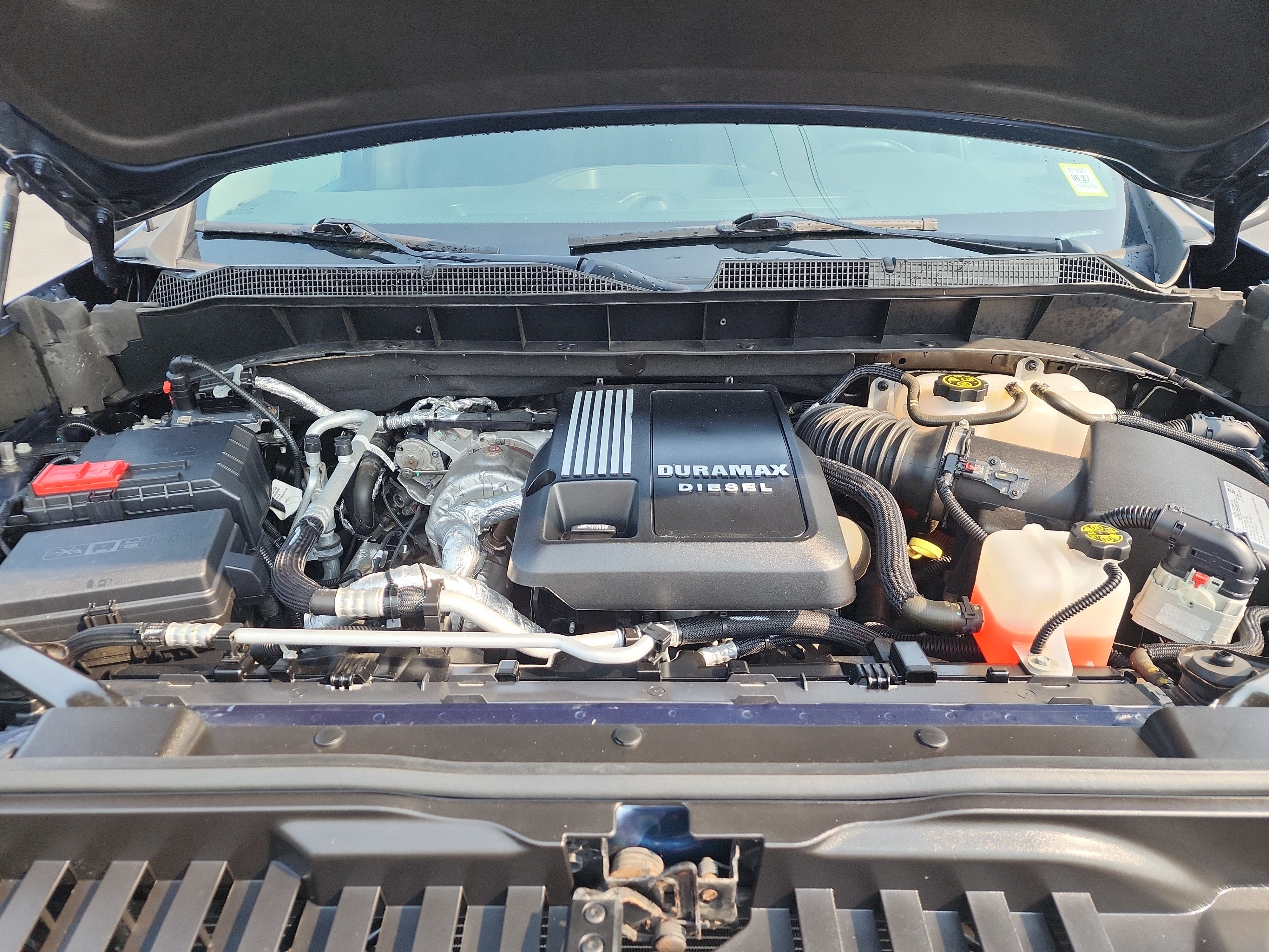 Certified 2021 Chevrolet Silverado 1500 LT w/ Diesel Off-Road Package AWD/4WD image 30