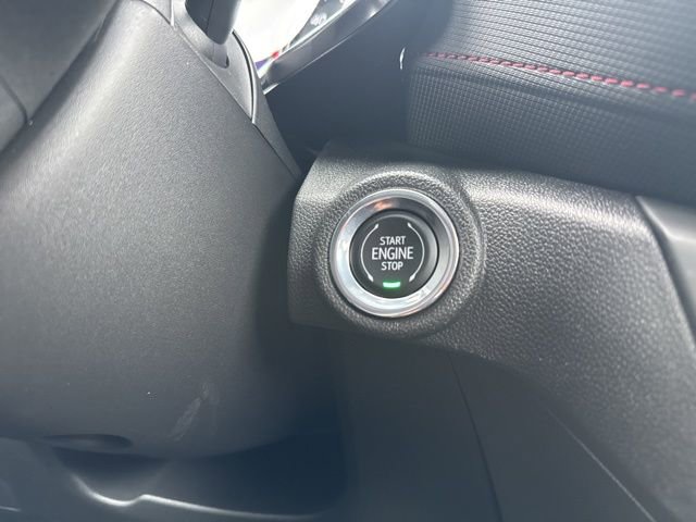 Used 2023 Chevrolet TrailBlazer RS w/ Sun and Liftgate Package image 46