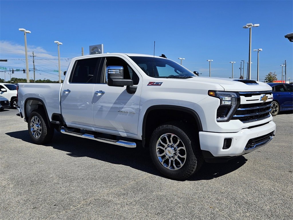 New 2026 Chevrolet Silverado 3500 LT w/ Z71 Chrome Sport Edition image 16