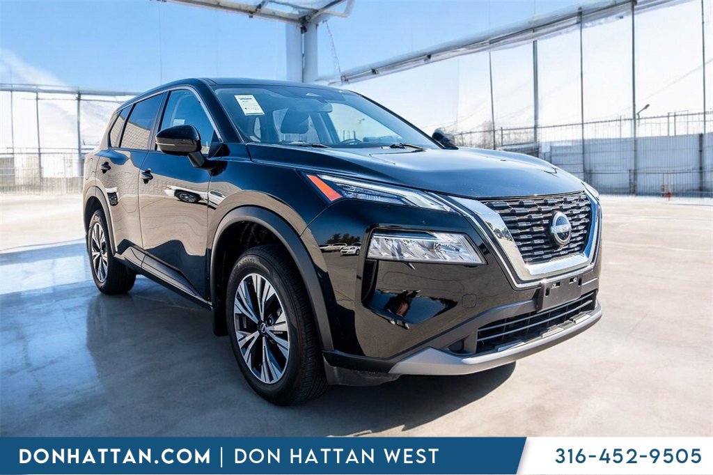 Used 2023 Nissan Rogue SV image 32