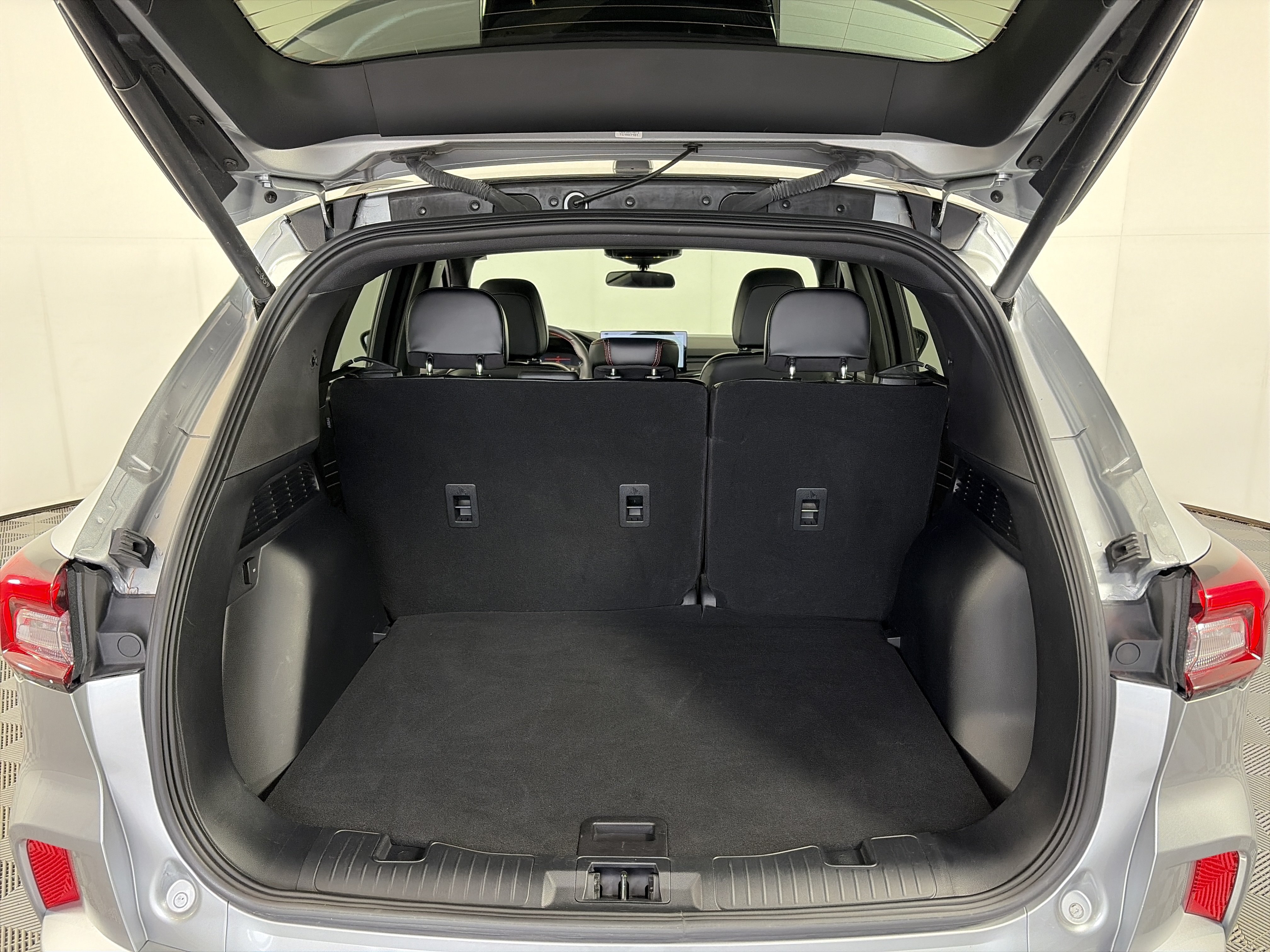 Used 2024 Ford Escape ST-Line w/ Tech Pack #1 AWD/4WD image 15