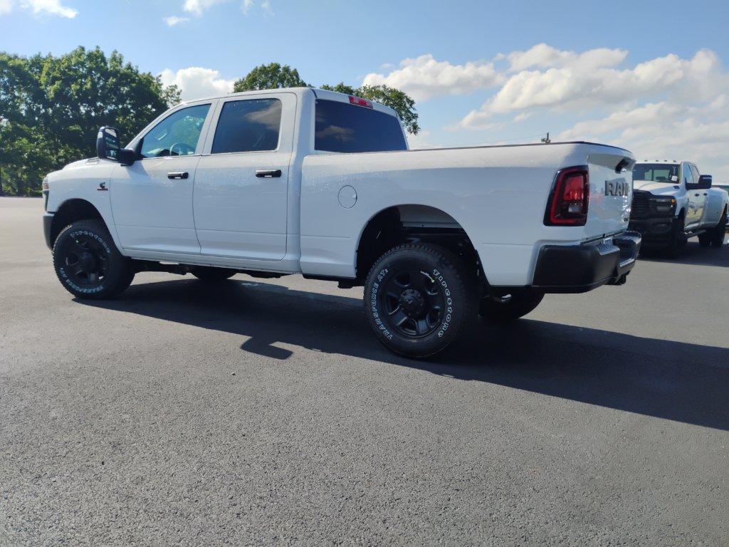 New 2026 RAM 2500 Tradesman AWD/4WD image 7