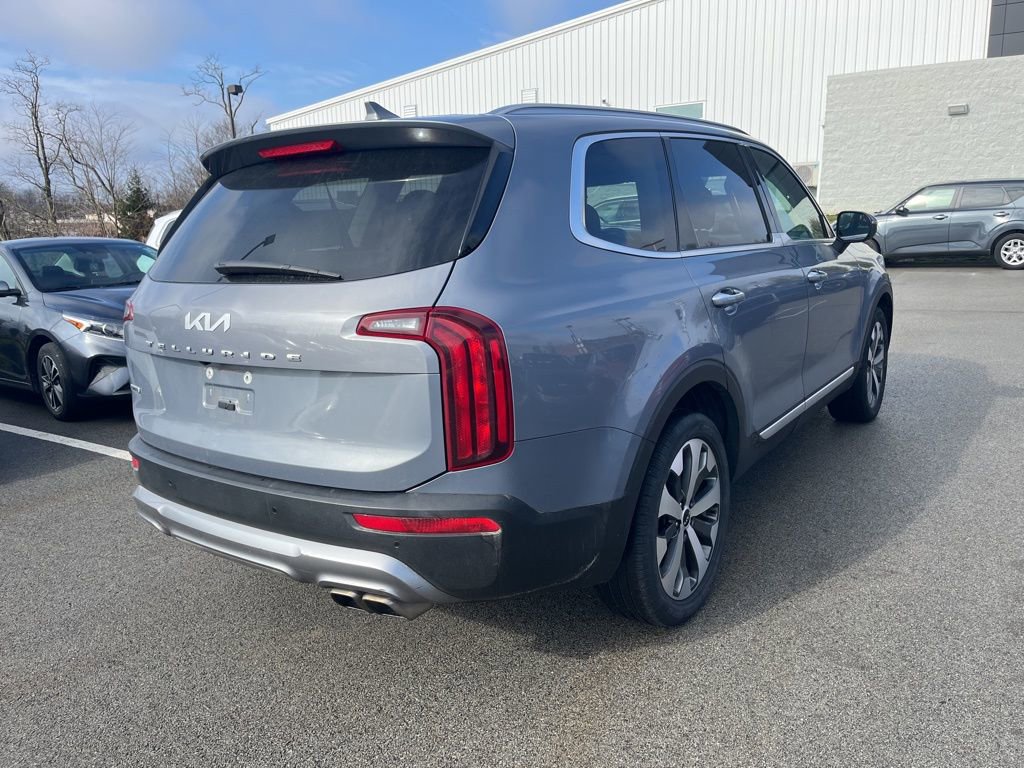 Certified 2022 Kia Telluride S image 7