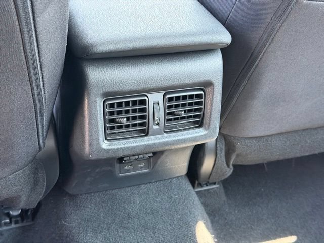 Used 2025 Toyota Camry LE FWD image 18