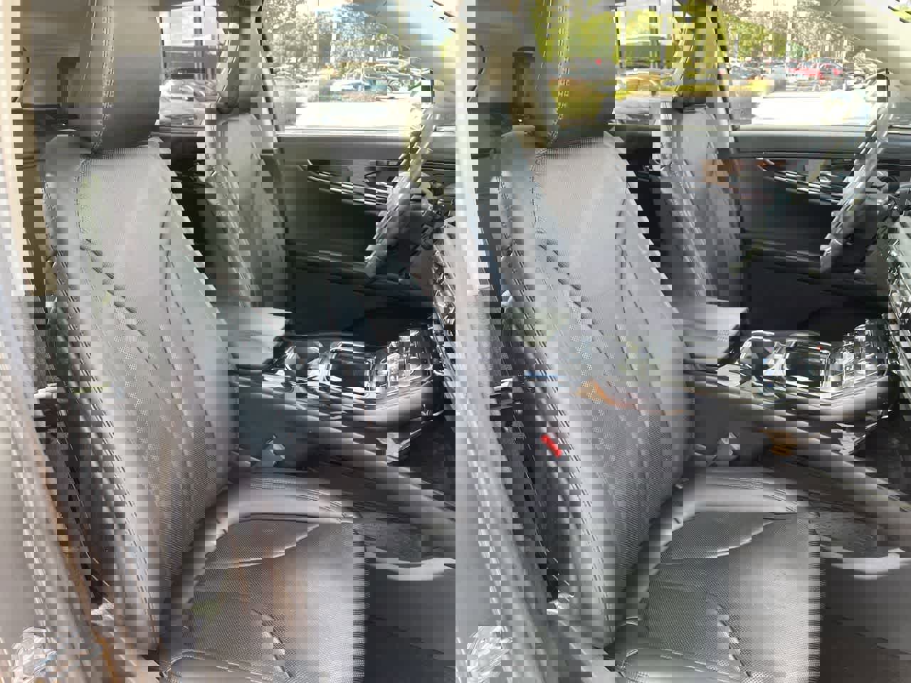 Used 2021 Lincoln Nautilus Reserve image 14