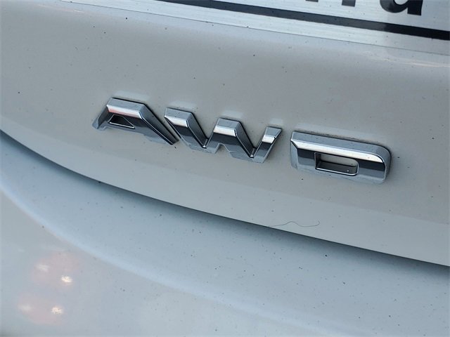 Certified 2023 Cadillac XT6 Sport w/ LPO, Floor Liner Package image 7