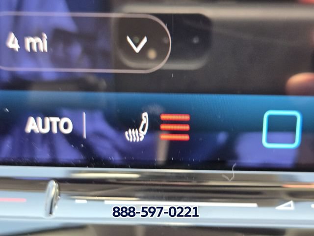 New 2026 Volkswagen Tiguan SE FWD image 18