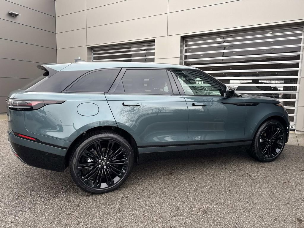 New 2026 Land Rover Range Rover Velar Dynamic SE image 7