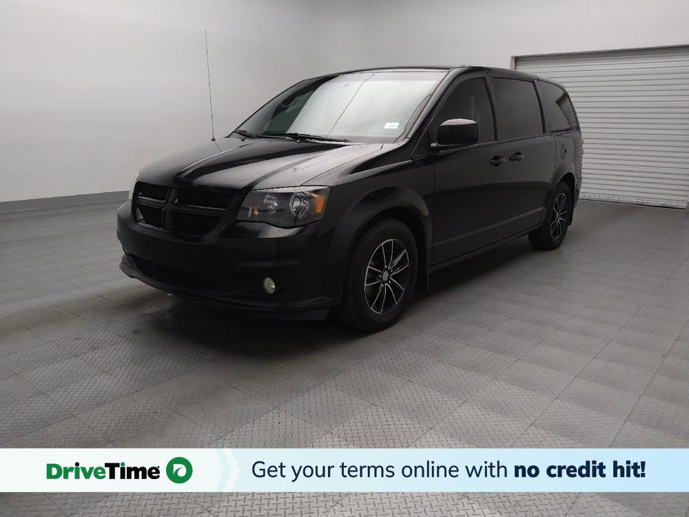 Used 2018 Dodge Grand Caravan SE image 1
