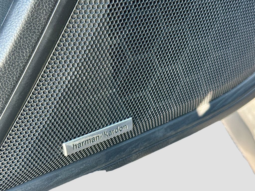 Used 2022 Subaru Outback Touring image 19