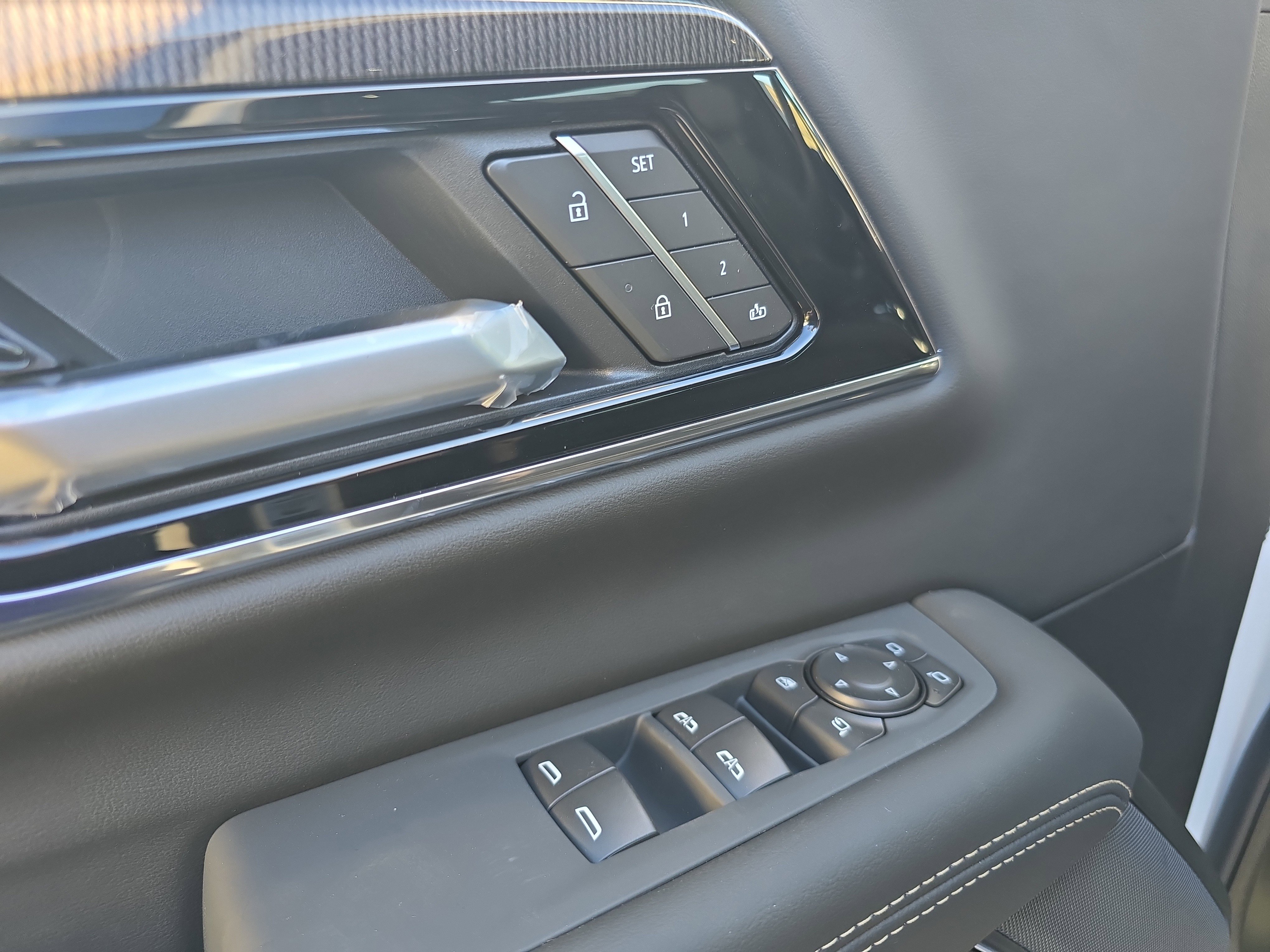 New 2026 GMC Yukon XL Elevation image 19