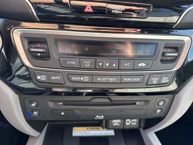 Used 2019 Honda Pilot Elite image 24