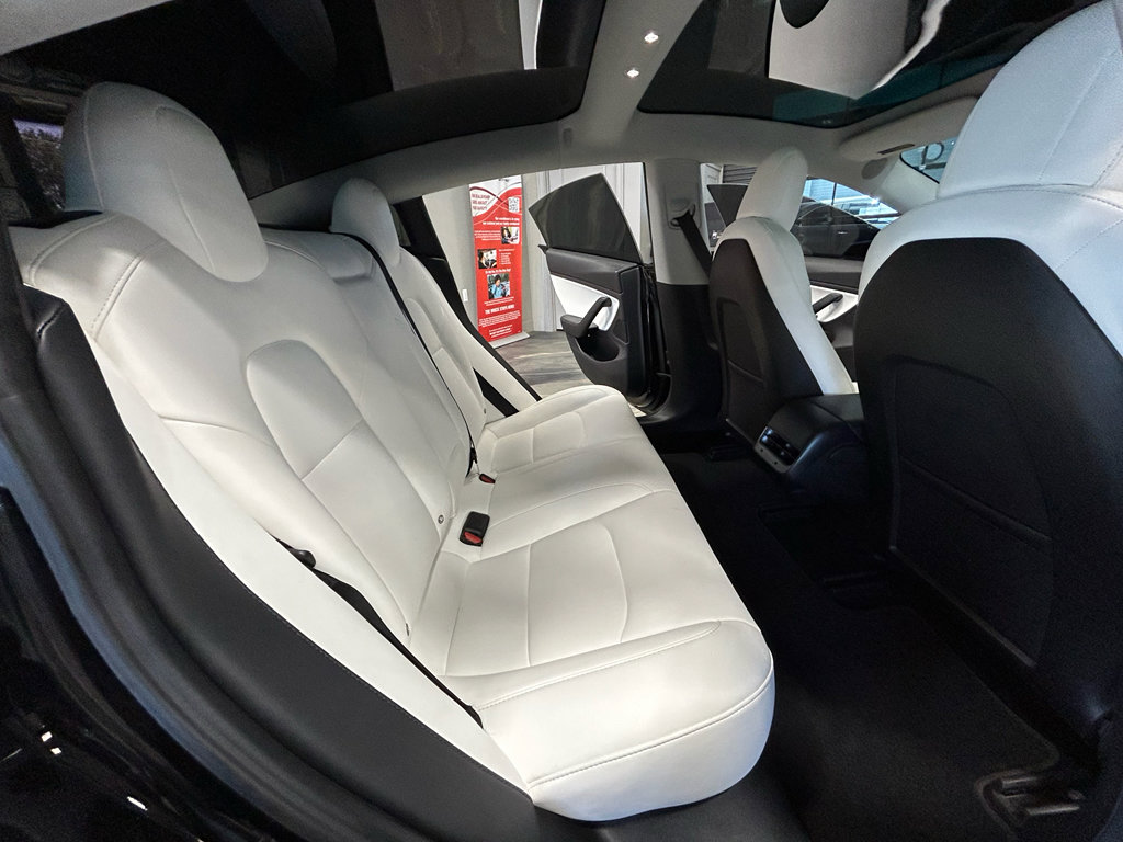 Used 2018 Tesla Model 3 Long Range AWD/4WD image 43