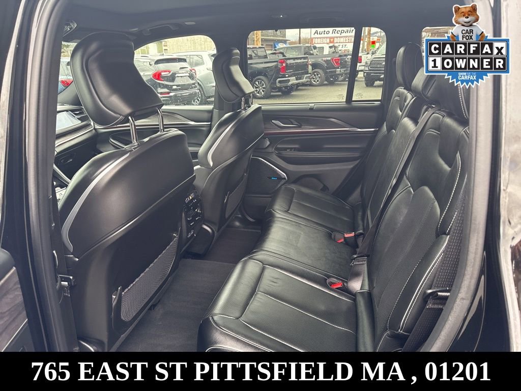 Used 2022 Jeep Grand Cherokee Overland w/ Adv Protech Group III image 23