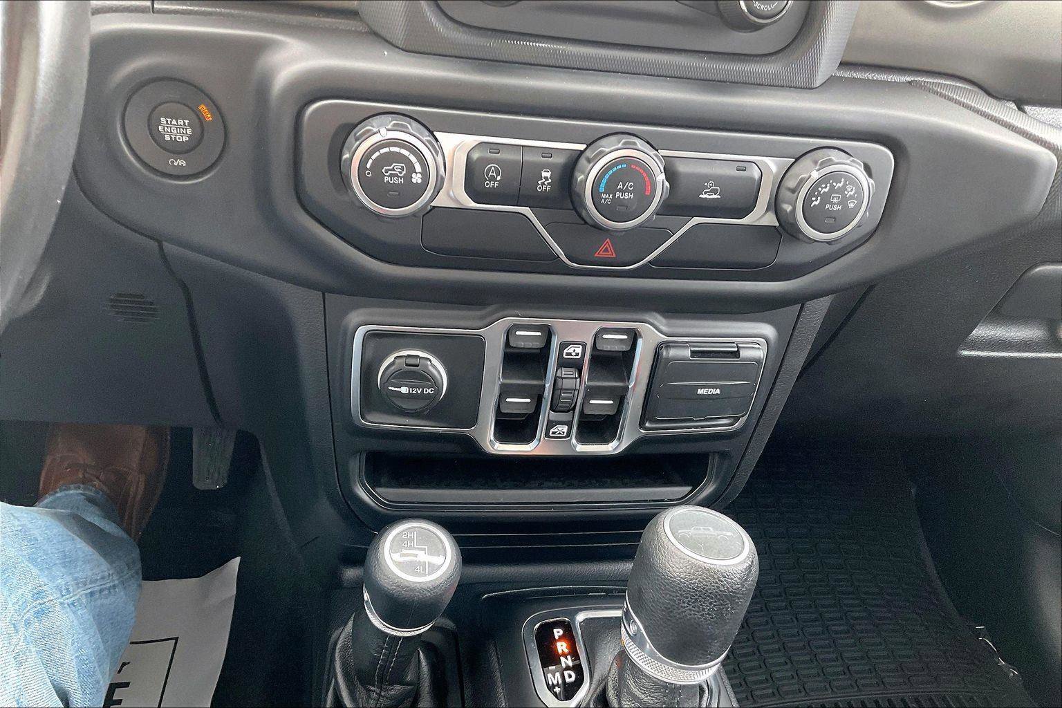 Used 2020 Jeep Gladiator Sport w/ Quick Order Package 24S image 32