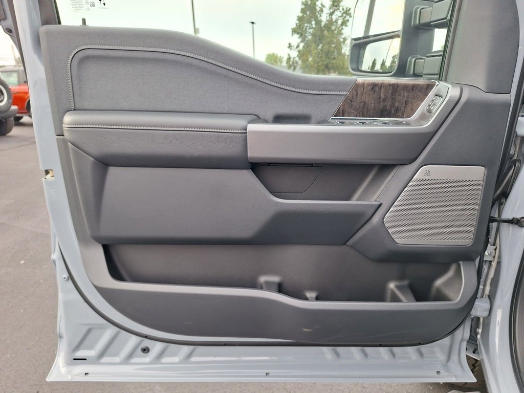 New 2026 Ford F250 Lariat image 2