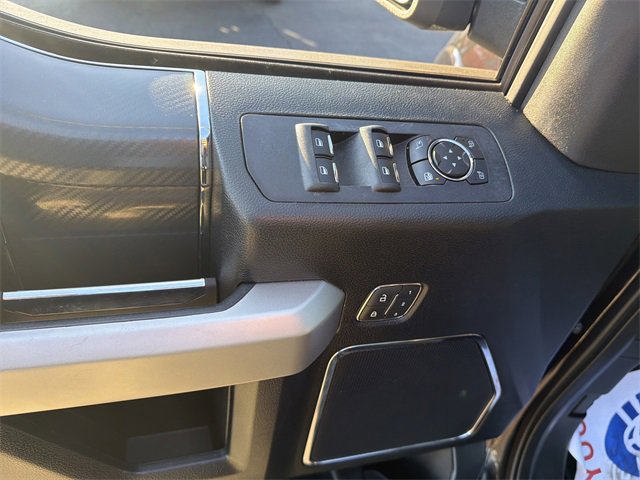 Used 2019 Ford F150 Lariat image 16