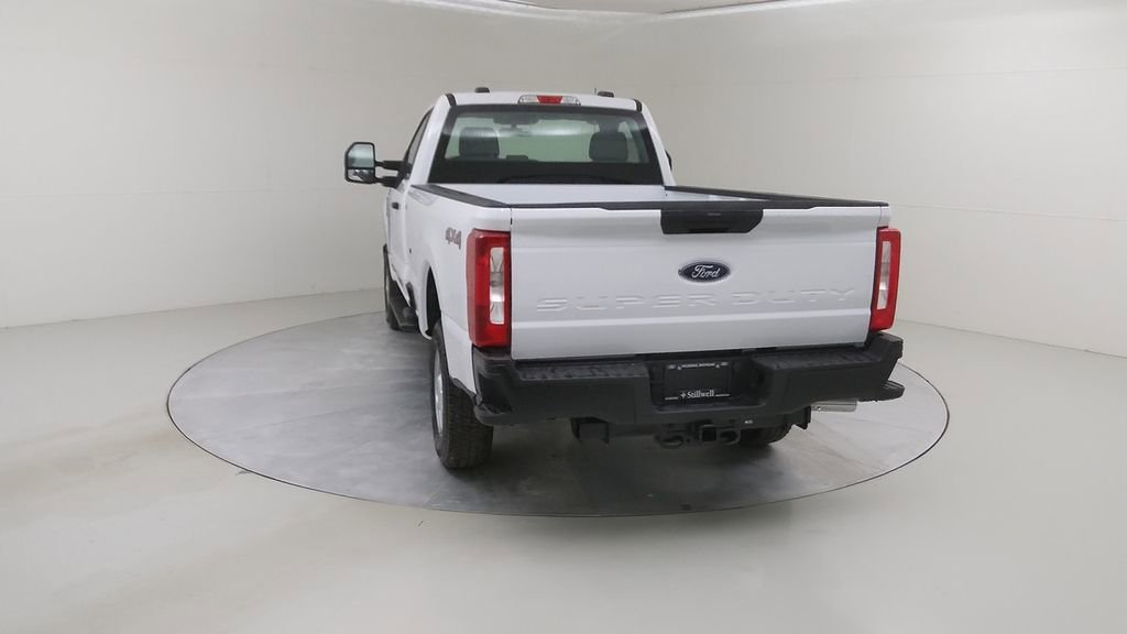 New 2026 Ford F250 XL w/ F-250 >10K GVWR Package image 15