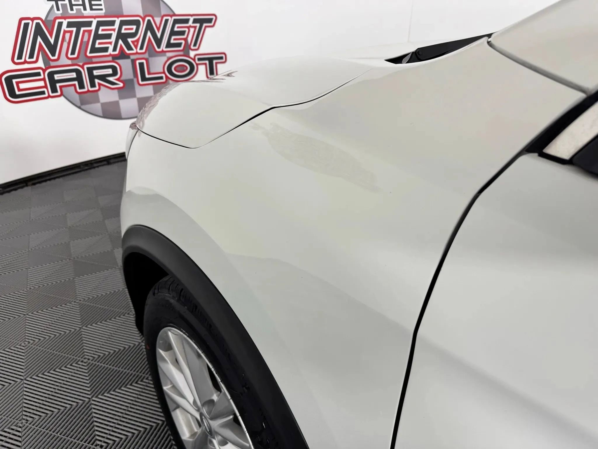 Used 2018 Nissan Rogue Sport S w/ S Appearance Package image 21