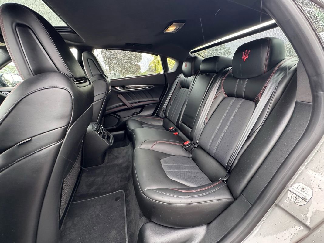 Used 2021 Maserati Quattroporte S GranSport Q4 image 30