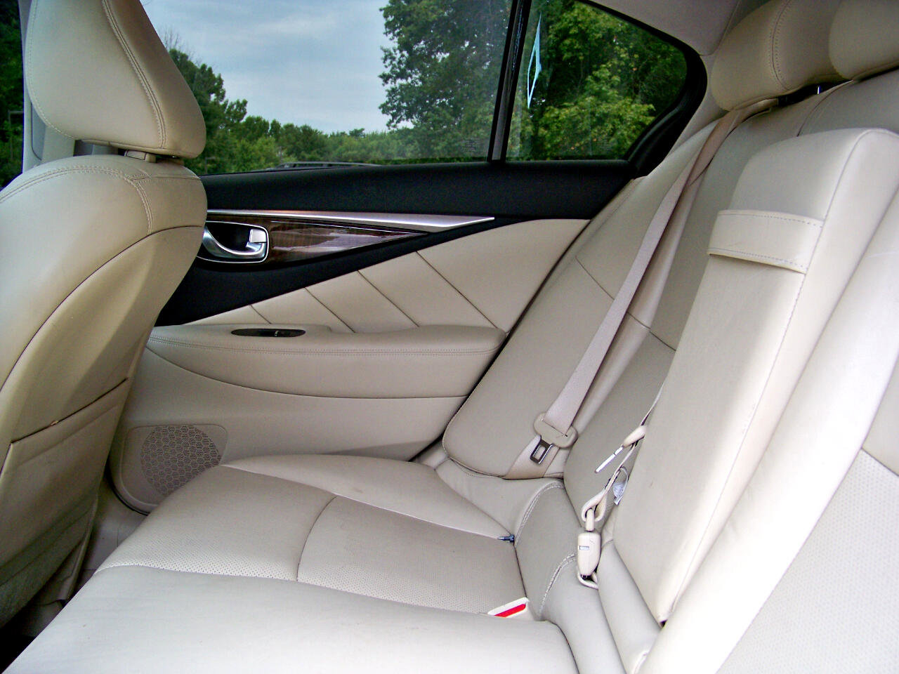 Used 2018 INFINITI Q50 Luxe w/ Cargo Package (L95) image 27