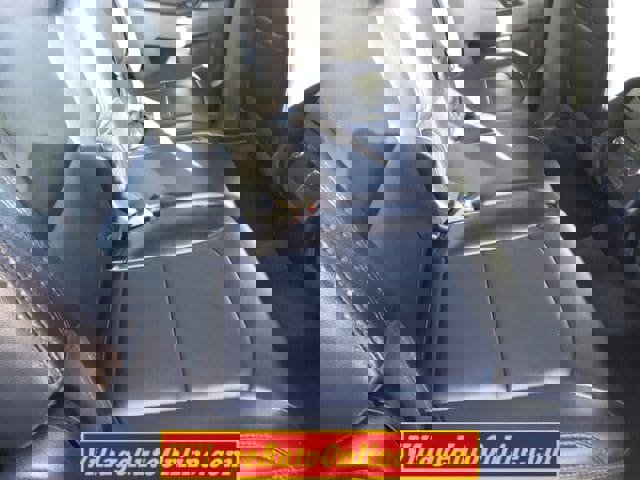 Used 2017 Ford Explorer XLT w/ Equipment Group 202A image 32