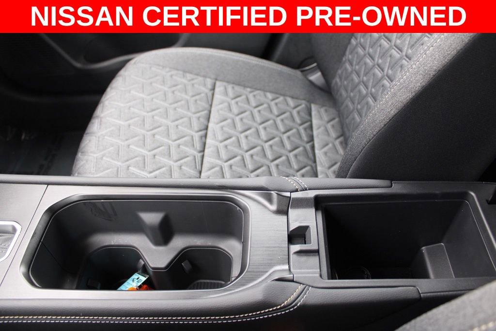 Certified 2025 Nissan Kicks SV image 40