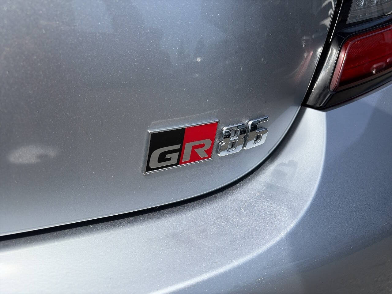 Used 2023 Toyota GR86 Premium RWD image 7