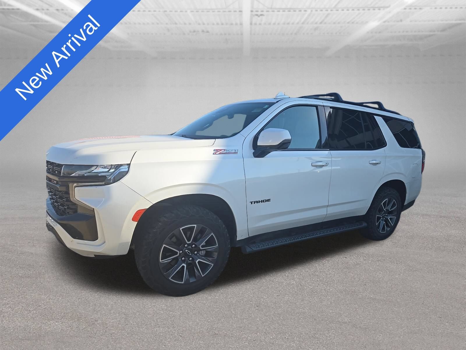 Used 2023 Chevrolet Tahoe Z71 w/ Luxury Package AWD/4WD image 1