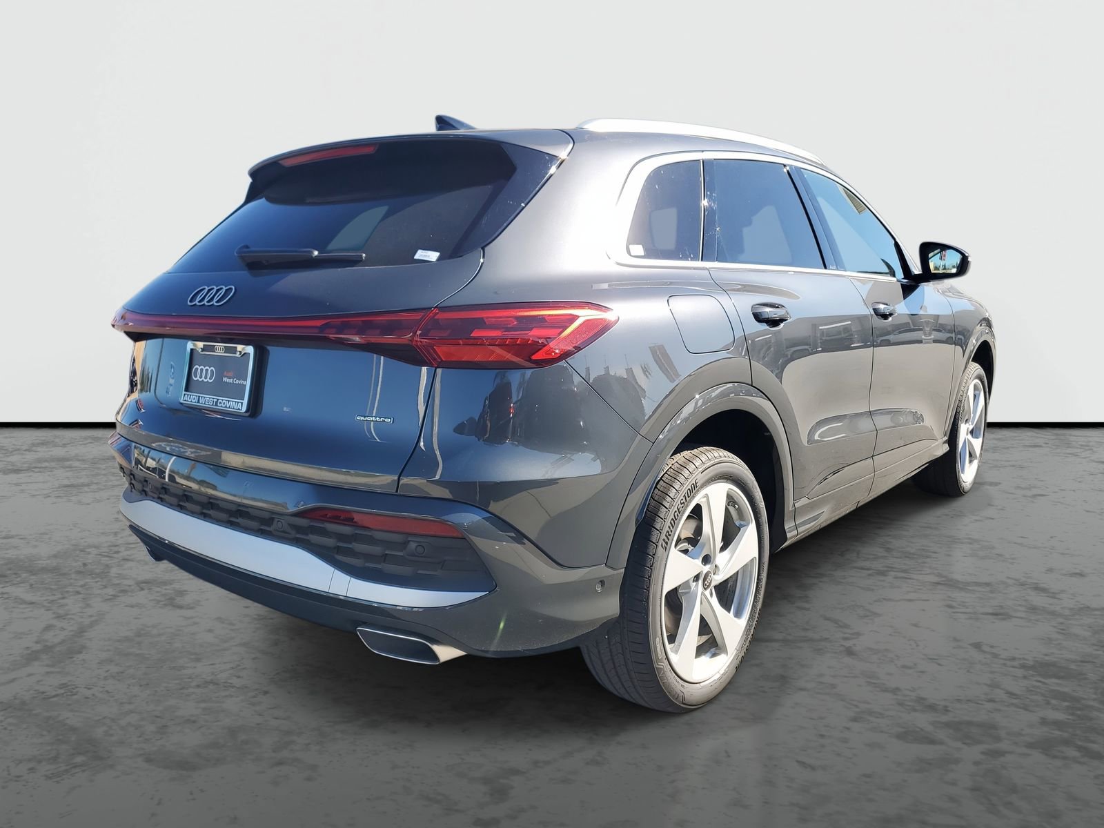 New 2025 Audi Q5 Premium Plus AWD/4WD image 4