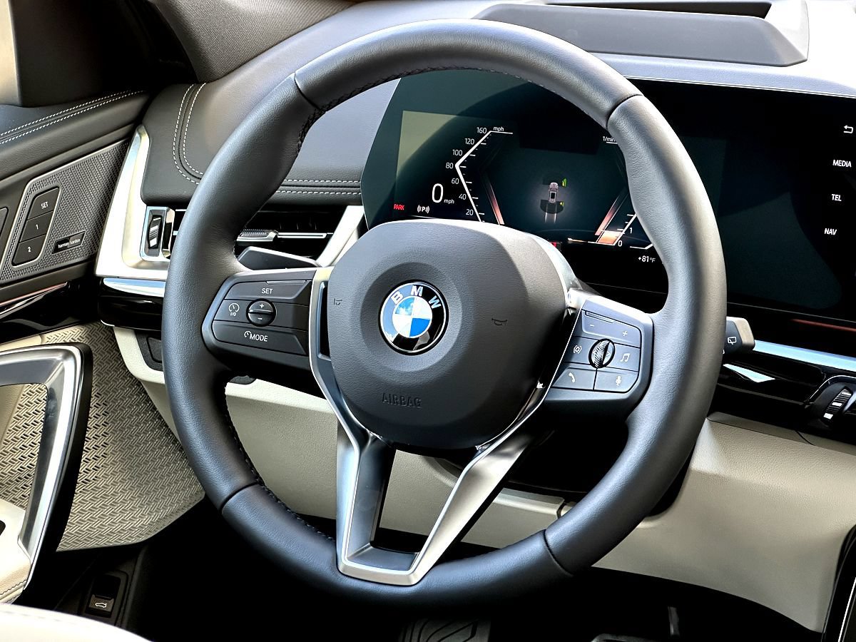 New 2026 BMW X1 xDrive28i w/ Technology Package AWD/4WD image 21
