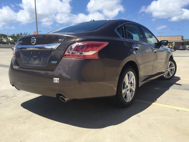 Used 2013 Nissan Altima 2.5 SV FWD image 10