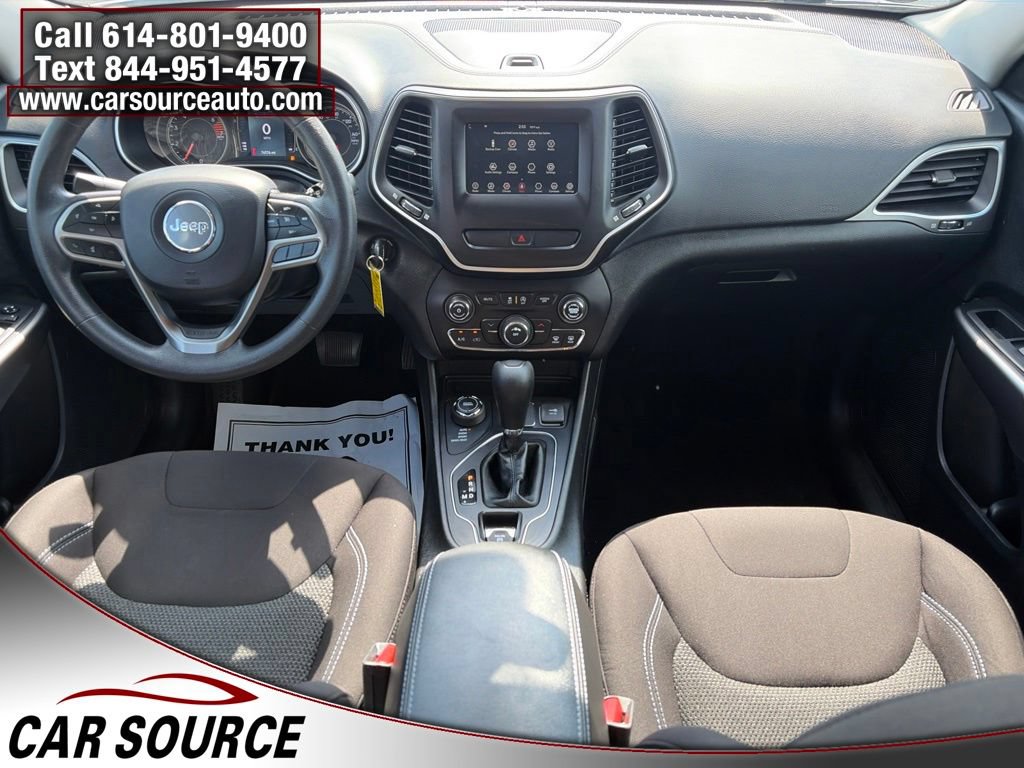 Used 2019 Jeep Cherokee Latitude w/ Popular Appearance Group AWD/4WD image 10
