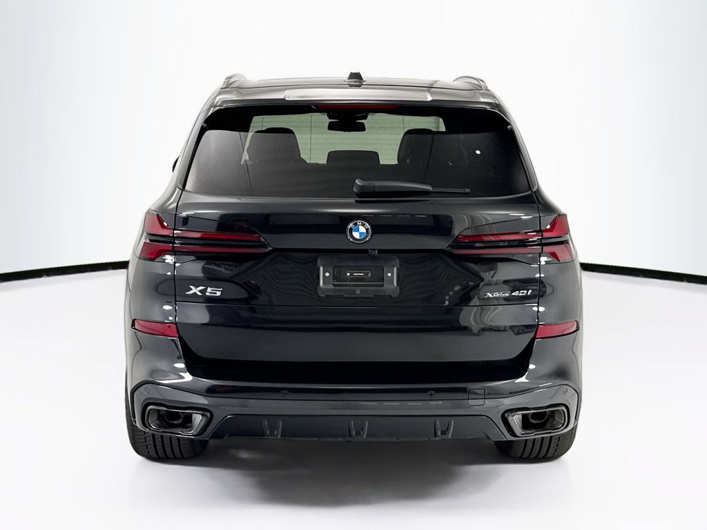 New 2026 BMW X5 xDrive40i w/ M Sport Package AWD/4WD image 6