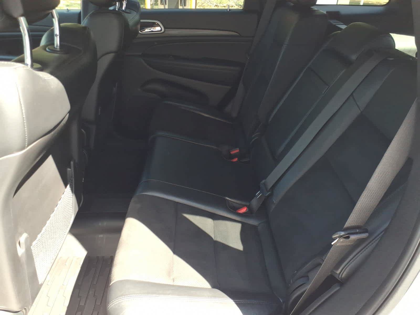Used 2021 Jeep Grand Cherokee Laredo X AWD/4WD image 12