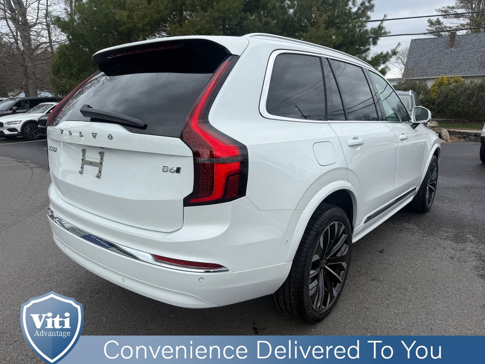 New 2026 Volvo XC90 B6 Plus w/ Protection Package image 8