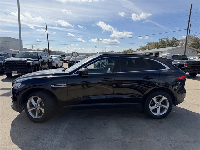 Used 2019 Jaguar F-PACE Premium image 8