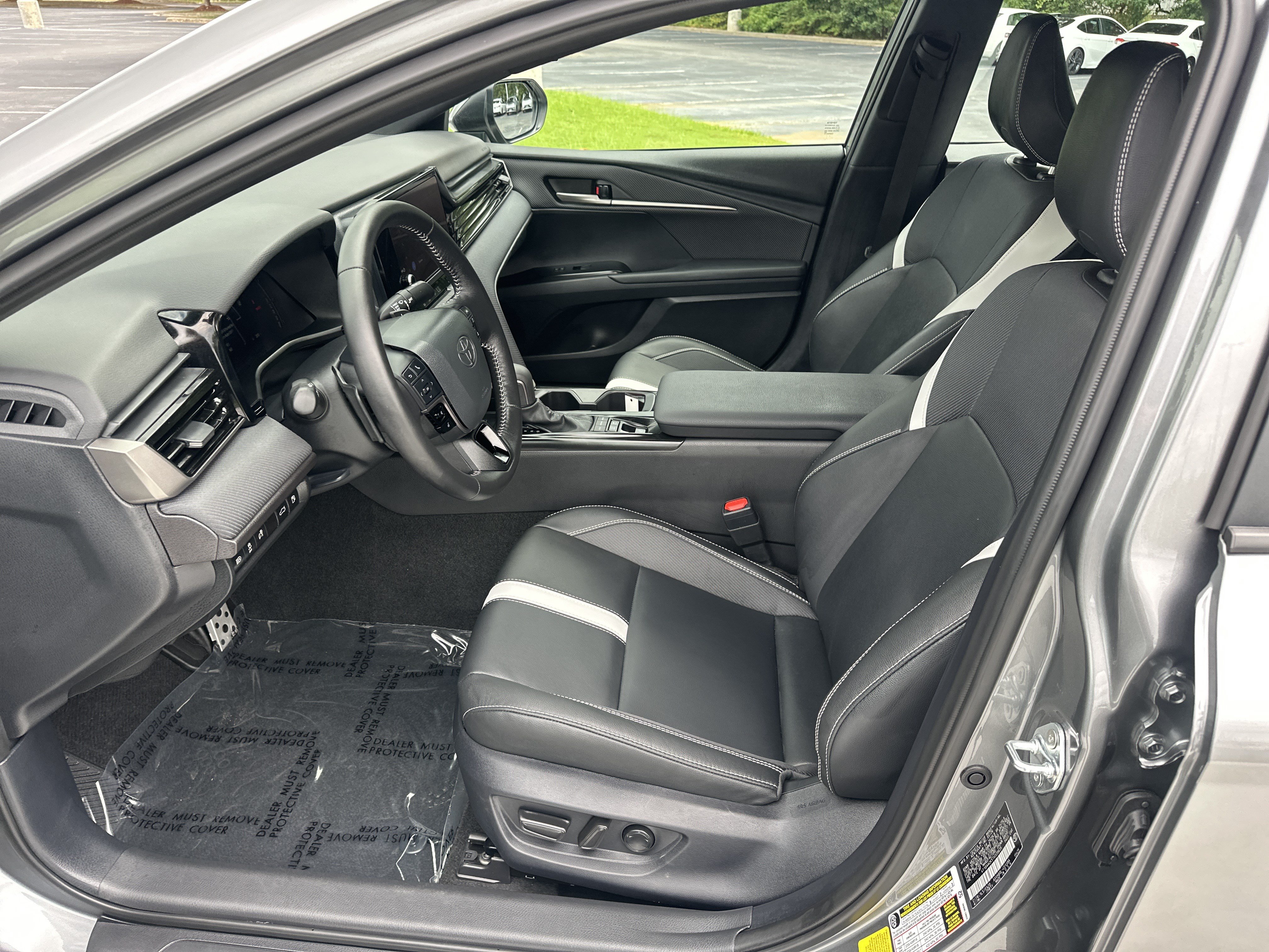 Certified 2026 Toyota Camry SE FWD image 16