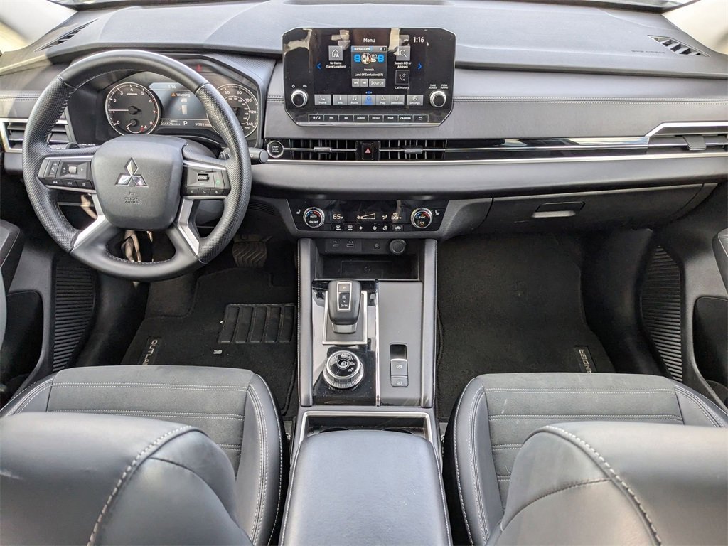 Used 2024 Mitsubishi Outlander SE image 35
