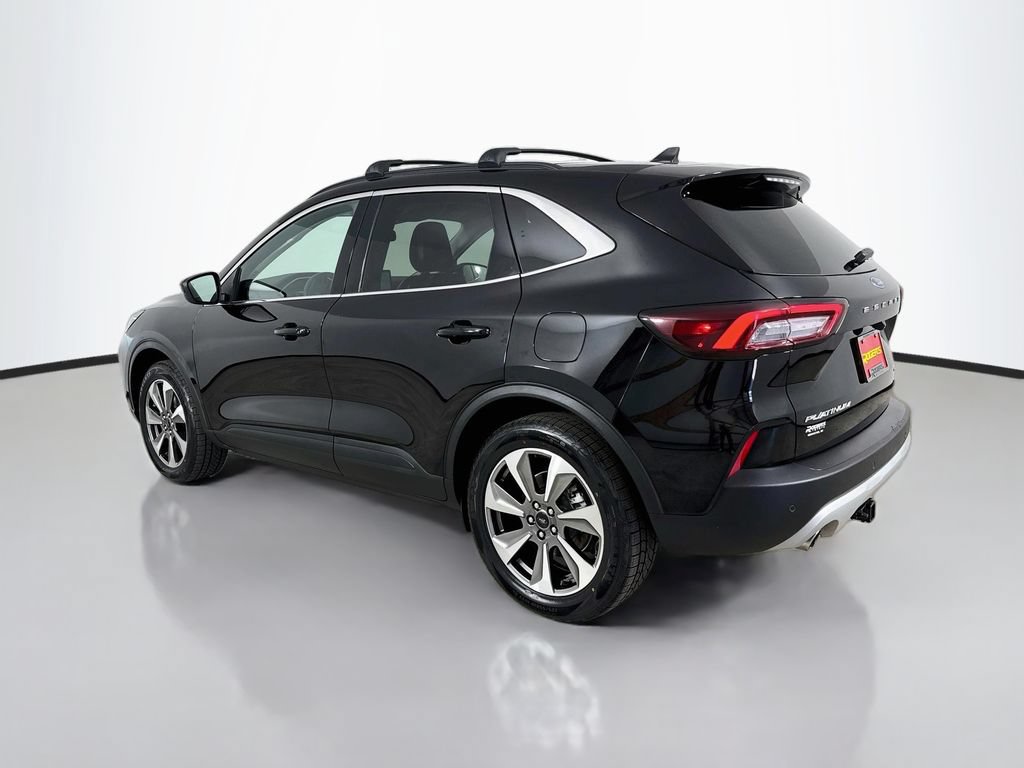 Used 2025 Ford Escape Platinum AWD/4WD image 6